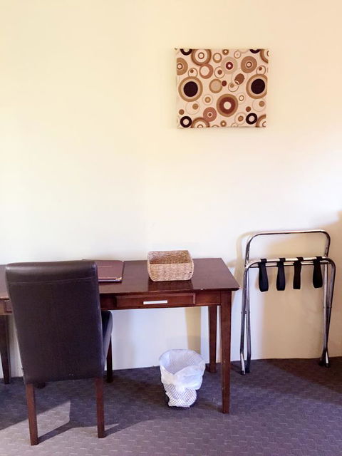 Joondalup City Hotel - Accommodation VIC 10