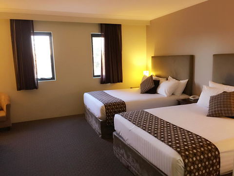 Joondalup City Hotel - Accommodation VIC 12
