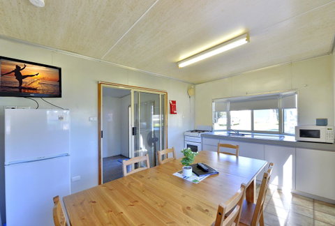 Mandurah Coastal Holiday Park - Accommodation VIC 23