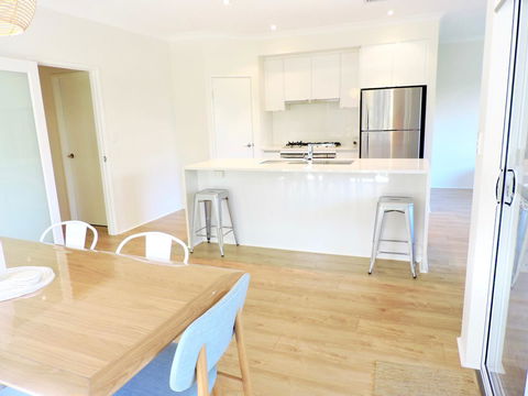 Contemporary Cove - Quindalup - Accommodation VIC 6