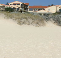 Scarborough  Absolutely Beachfront - Accommodation VIC