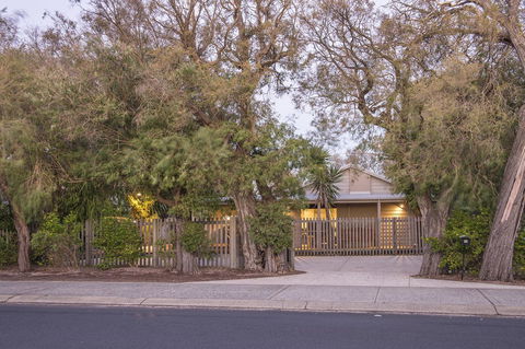 Boardwalk - Accommodation VIC 4