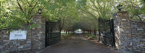 Nivalis Bed And Breakfast - Accommodation VIC 5