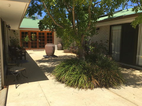 Nivalis Bed And Breakfast - Accommodation VIC 10