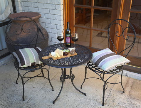 Nivalis Bed And Breakfast - Accommodation VIC 7