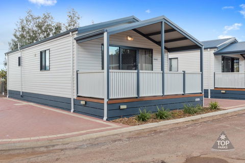 Jurien Bay Tourist Park - Accommodation VIC 0