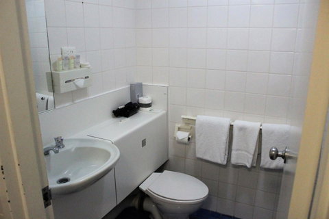 Atrium Hotel Mandurah - Accommodation VIC 6