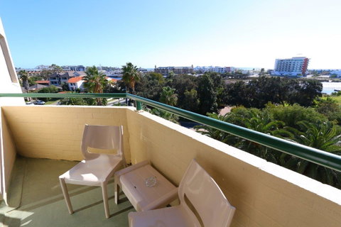 Atrium Hotel Mandurah - Accommodation VIC 19
