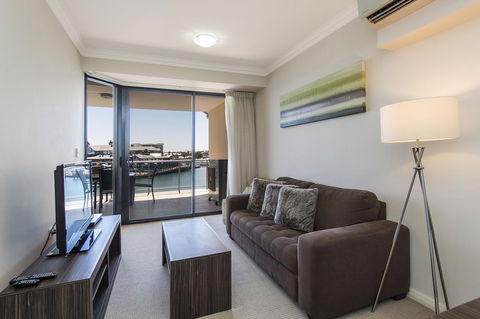 Dolphin Quay Apartments - Accommodation VIC 32