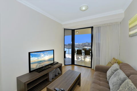 Dolphin Quay Apartments - Accommodation VIC 2