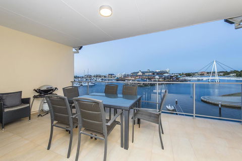 Dolphin Quay Apartments - Accommodation VIC 22
