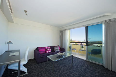 Best Western Plus Hotel Lord Forrest - Accommodation VIC 29