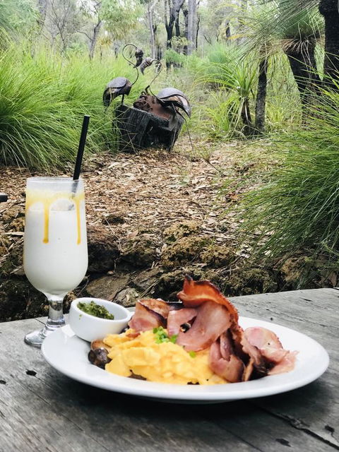 THE SANCTUARY LUXURY HOLIDAY HOME - Accommodation VIC 31