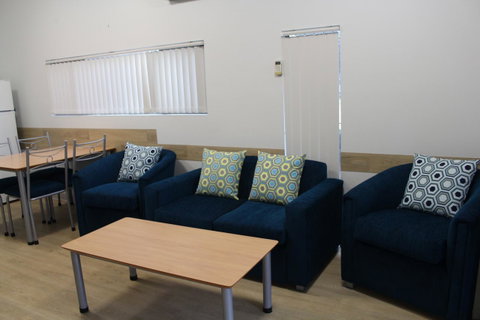 Mandurah Ocean Marina Chalets - Accommodation VIC 7