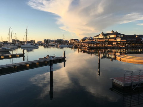 Mandurah Ocean Marina Chalets - Accommodation VIC 2