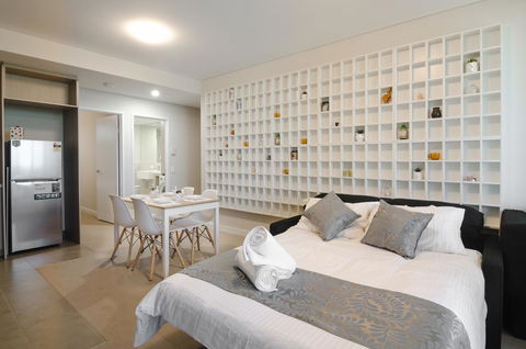 Boutique Carousel Apartment - Accommodation VIC 2