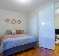 Fremantle Coastal Stay - 1 Bedroom Central Apartment - Accommodation VIC