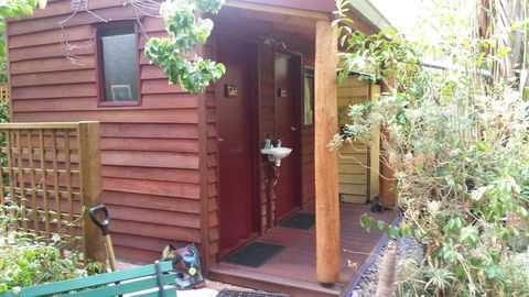 Black Cockatoo Lodge - Accommodation VIC 38