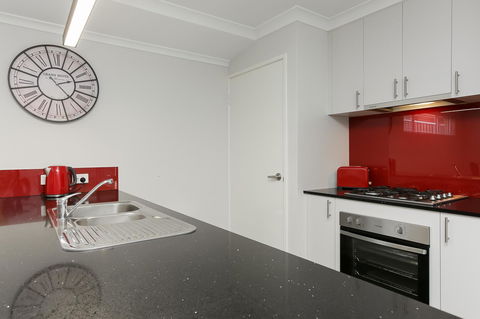Perth Comfy Stays - Accommodation VIC 17