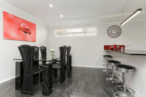 Perth Comfy Stays - Accommodation VIC 20