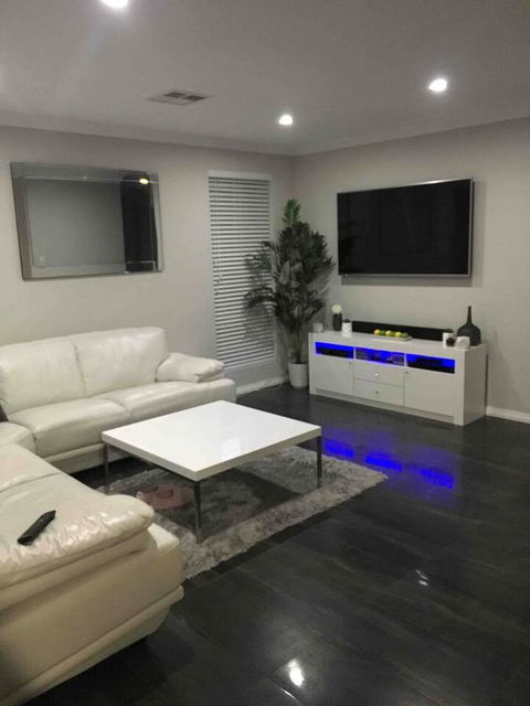 Perth Comfy Stays - Accommodation VIC 6