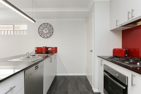 Perth Comfy Stays - Accommodation VIC 15
