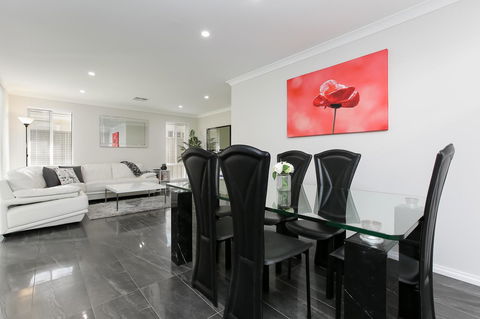 Perth Comfy Stays - Accommodation VIC 19