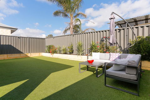 Perth Comfy Stays - Accommodation VIC 7