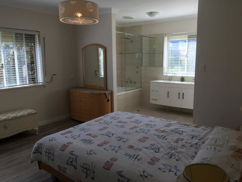 Halls Head Beach House - Accommodation VIC 6