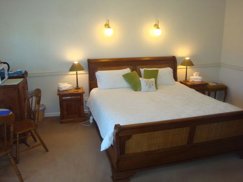 Lanterns Retreats - Accommodation VIC 22