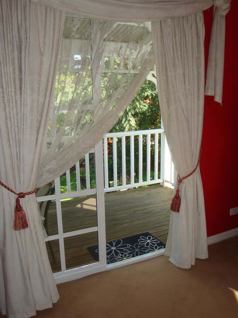 Lanterns Retreats - Accommodation VIC 23