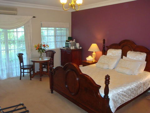 Lanterns Retreats - Accommodation VIC 16