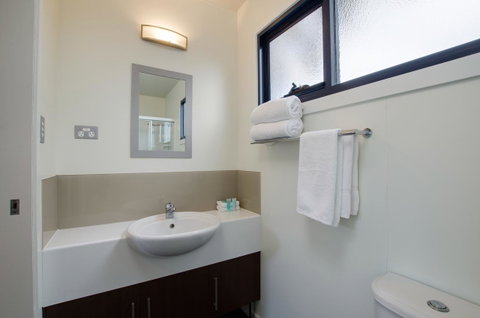 Swansea Beach Chalets - Accommodation VIC 15