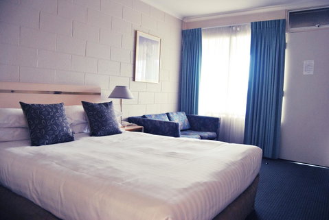 Comfort Inn Devonport - Accommodation VIC 15