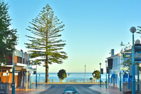 Beachfront Voyager Motor Inn - Accommodation VIC 13