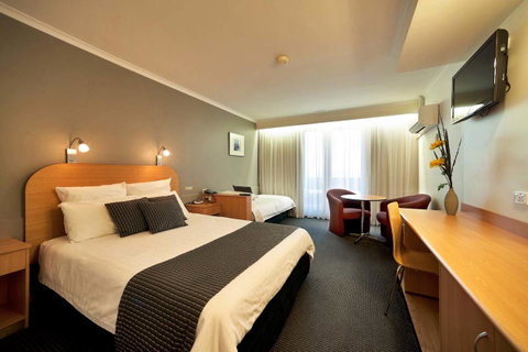 Beachfront Voyager Motor Inn - Accommodation VIC 1