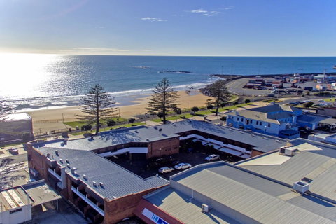 Beachfront Voyager Motor Inn - Accommodation VIC 5