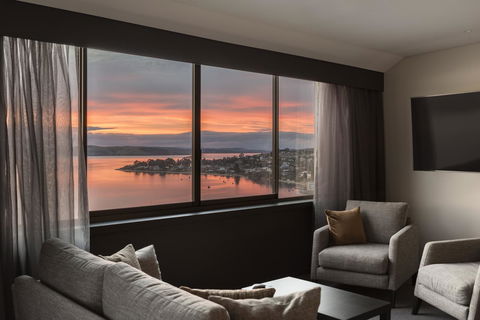 Wrest Point - Accommodation VIC 7