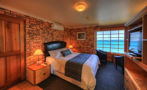 Stanley Village Waterfront Accommodation - Accommodation VIC 24