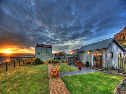 Stanley Village Waterfront Accommodation - Accommodation VIC 18
