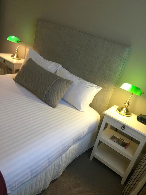 Clydesdale Manor - Accommodation VIC 18