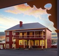 Stanley Hotel  Apartments - Accommodation VIC