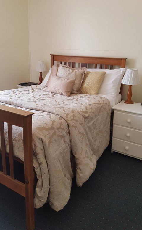 Stanley Hotel & Apartments - Accommodation VIC 37