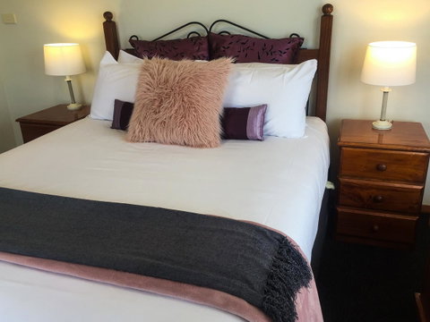 Stanley Hotel & Apartments - Accommodation VIC 18