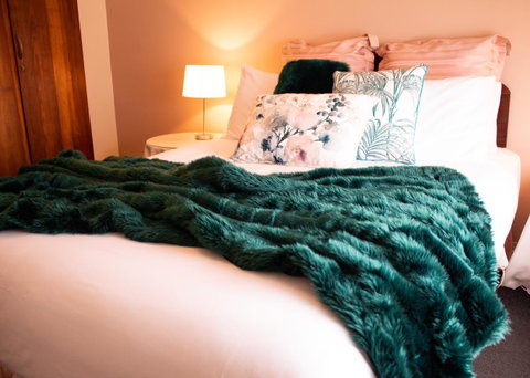 Stanley Hotel & Apartments - Accommodation VIC 10