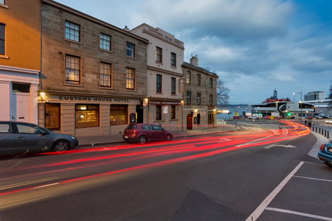 Customs House Hotel - Accommodation VIC 10