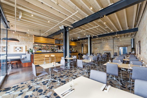 Customs House Hotel - Accommodation VIC 4