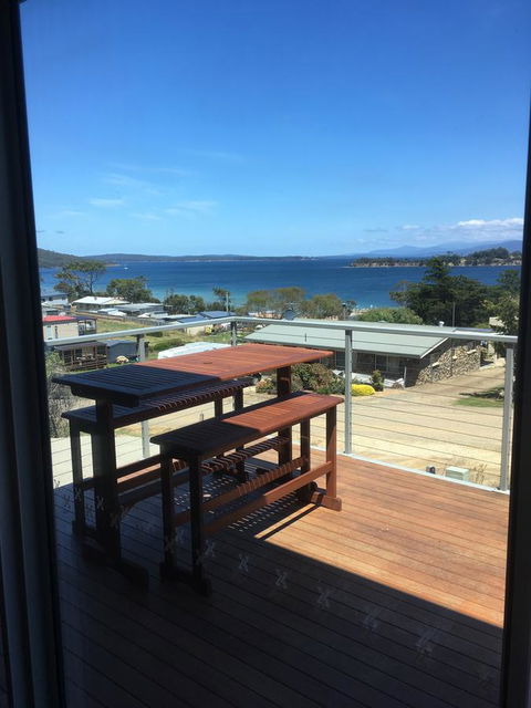 Couples Getaway On Bruny Island - Accommodation VIC 9