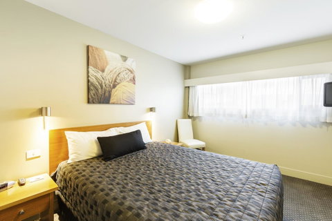 The Old Woolstore Apartment Hotel - Accommodation VIC 7