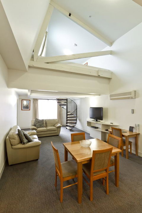 The Old Woolstore Apartment Hotel - Accommodation VIC 26